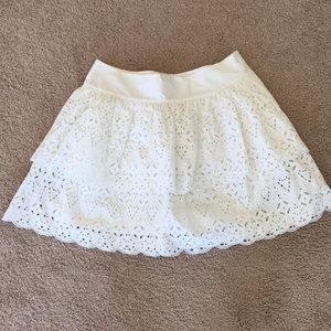 Eyelet ruffle skirt